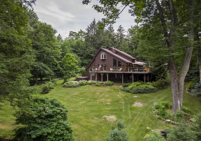 Homes for sale in Killington, VT | 218 Lakewood Dr, Killington, VT 05751 | MLS# 5097967