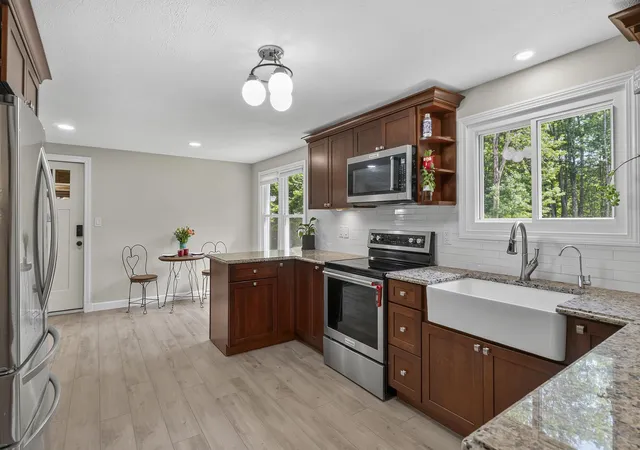 4th image of 248 Harry Howes Rd, Sanford, ME 04073 | MLS# 5098001