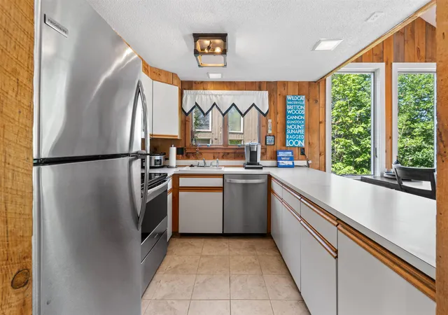 2nd image of 7 Cathedral Trail Cir #7, Bartlett, NH 03812 | MLS# 5098003