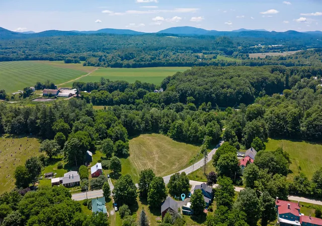 3rd image of 535 Oxbow Rd, Newbury, VT 05051 | MLS# 5098005