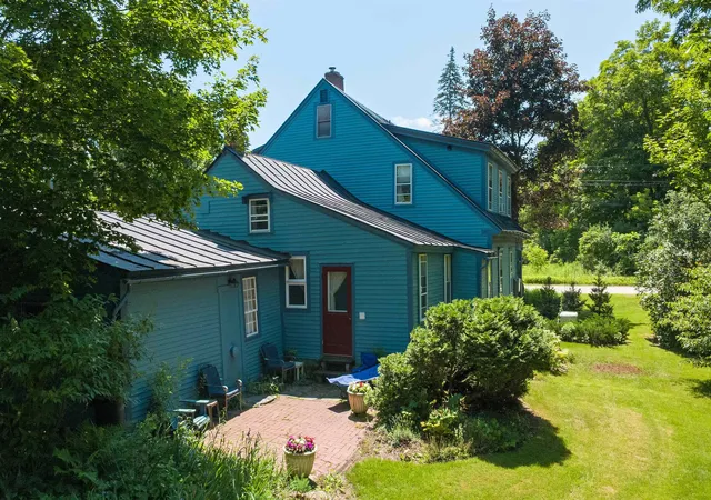 5th image of 535 Oxbow Rd, Newbury, VT 05051 | MLS# 5098005