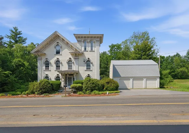 Homes for sale in Pembroke, NH | 386 Pembroke St, Pembroke, NH 03275 | MLS# 5098006