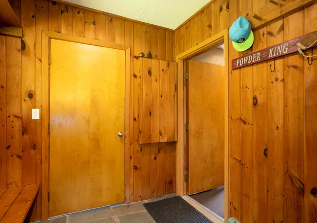Photo 3 of Single family home for sale at 95 Hemlock Dr, Londonderry, VT 05148 | MLS# 5098008 | Listing updated on 2026-07-23