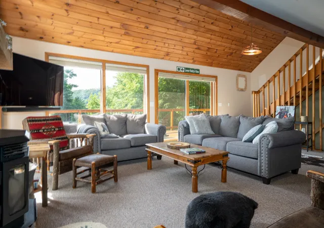 Photo 4 of Single family home for sale at 95 Hemlock Dr, Londonderry, VT 05148 | MLS# 5098008 | Listing updated on 2026-07-23