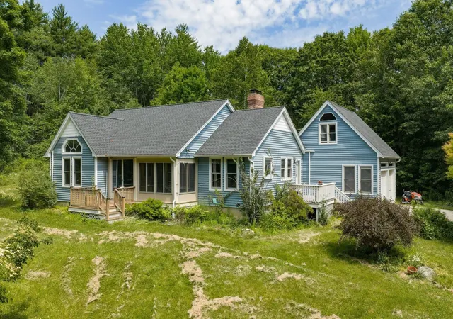Homes for sale in Nottingham, NH | 35 Stevens Hill Rd, Nottingham, NH 03290 | MLS# 5098014