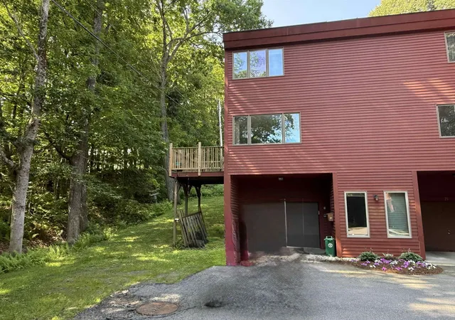 Homes for sale in Brattleboro, VT | 23 Robin Wy, Brattleboro, VT 05301 | MLS# 5098028