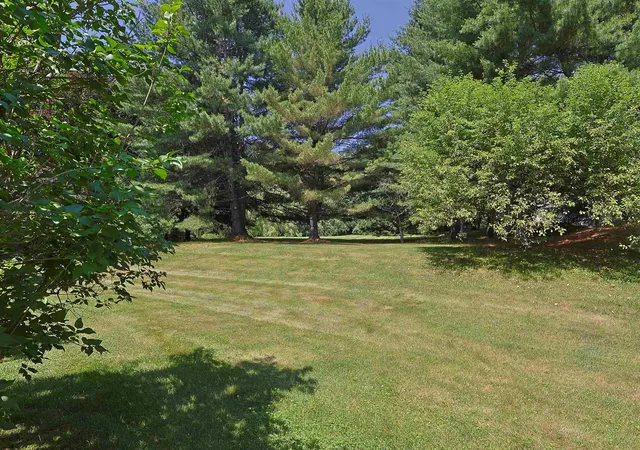Homes for sale in Hartford, VT | 99 Heather Dr #8F, Hartford, VT 05001 | MLS# 5098038