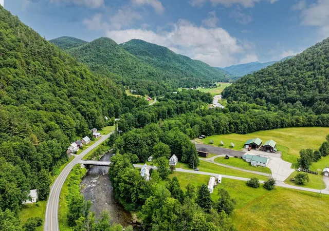 Homes for sale in Rochester, VT | 71 State Garage Rd, Rochester, VT 05767 | MLS# 5098048