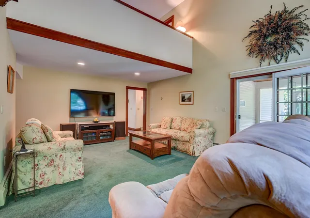 4th image of 102 Birch Bend Rd, Conway, NH 03860 | MLS# 5098055