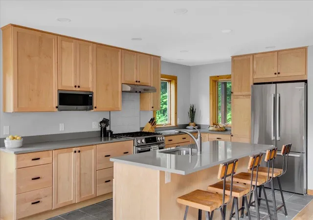 5th image of 52 Mansfield Rd, Fayston, VT 05673 | MLS# 5098060