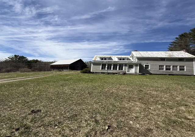 1st image of 137 Foundry Rd, Tunbridge, VT 05077 | MLS# 5098069