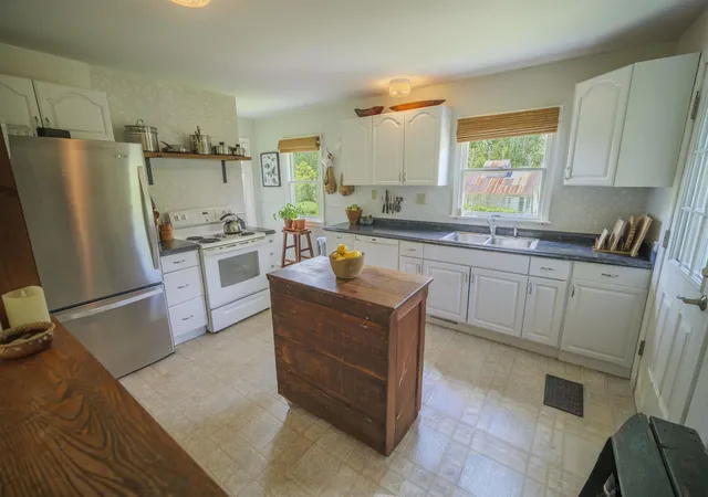 Homes for sale in Wilmington, VT | 456 100 Rte, Wilmington, VT 05363 | MLS# 5098092