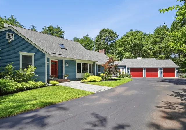 1st image of 3 Indian Ridge Rd, Atkinson, NH 03811 | MLS# 5098105