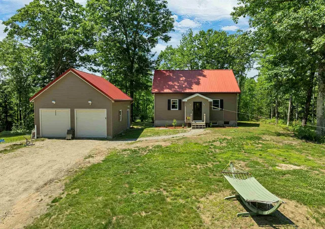 1st image of 258 Pine River Rd, Effingham, NH 03882 | MLS# 5098106