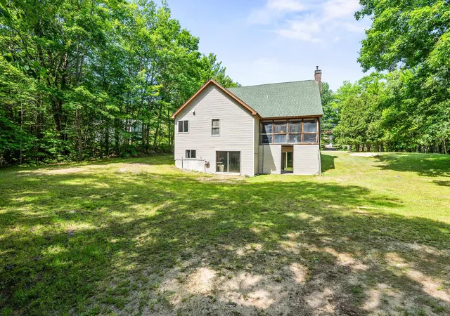 Photo 2 of Single family home for sale at 146 Pine Hl Rd, Madison, NH 03849 | MLS# 5098121 | Listing updated on 2026-10-20