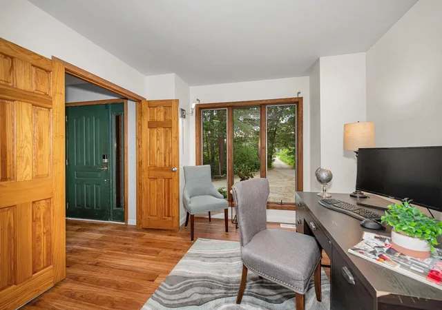 4th image of 10 Shelly Dr, Pelham, NH 03076 | MLS# 5098124