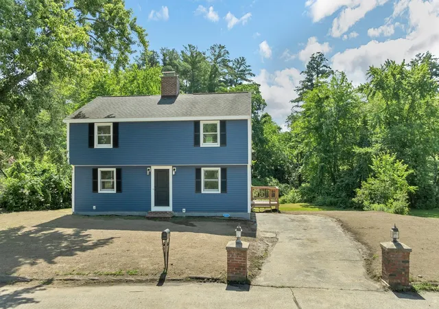 Photo 1 of Single family home for sale at 39 Palisade Dr, Nashua, NH 03062 | MLS# 5098125 | Listing updated on 2026-09-18