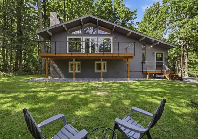 Homes for sale in Winhall, VT | 2 Corner Rock Rd, Winhall, VT 05340 | MLS# 5098148