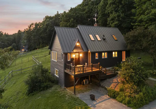 1st image of 184 Hartland Hill Rd, Hartland, VT 05048 | MLS# 5098156