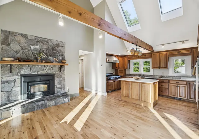 3rd image of 184 Hartland Hill Rd, Hartland, VT 05048 | MLS# 5098156