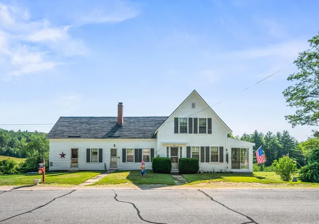 Photo 3 of Single family home for sale at 240 High St, Silver Lake, NH 03875 | MLS# 5098157 | Listing updated on 2026-07-13