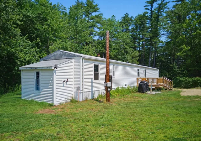 Homes for sale in Rochester, NH | 143 Salmon Falls Rd, Rochester, NH 03868 | MLS# 5098158