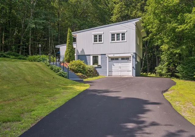 Homes for sale in Claremont, NH | 15 Juniper Hl, Claremont, NH 03743 | MLS# 5098163