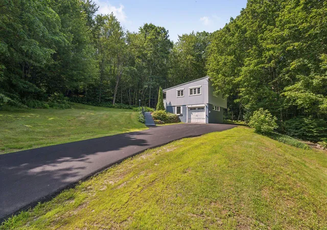 Homes for sale in Claremont, NH | 15 Juniper Hl, Claremont, NH 03743 | MLS# 5098163