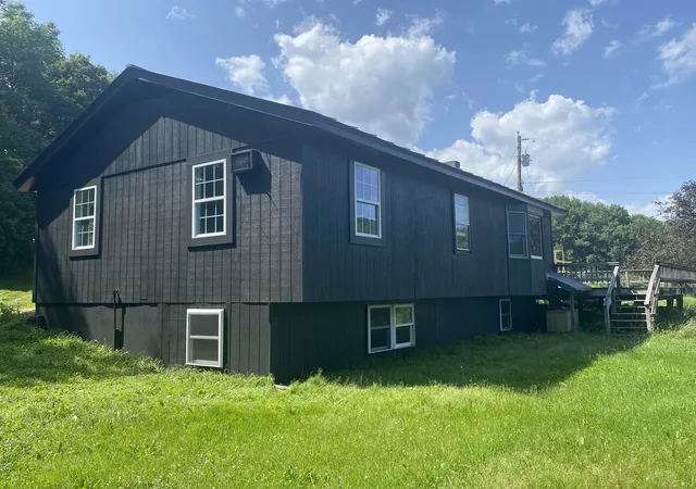 Photo 3 of Single family home for sale at 90 Limey Ln, North Pomfret, VT 05053 | MLS# 5098165 | Listing updated on 2026-09-11