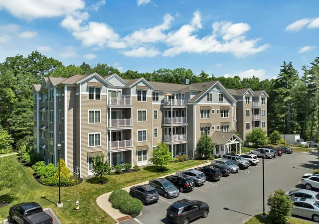 Homes for sale in Exeter, NH | 24 Willey Creek Rd #403, Exeter, NH 03833 | MLS# 5098173