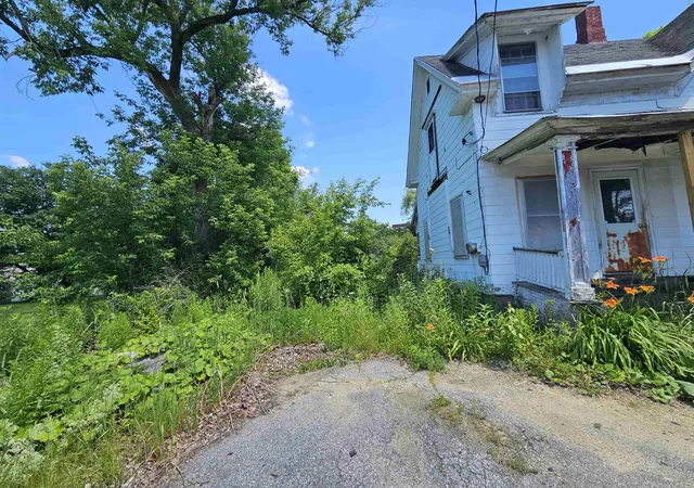 4th image of 20 Highland St, Whitefield, NH 03598 | MLS# 5098193
