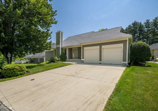 5th image of 16 Spyglass Point Cir, Bedford, NH 03110 | MLS# 5098198