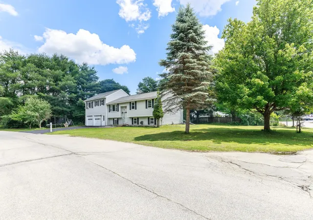 Homes for sale in Concord, NH | 14 Alder Creek Dr, Concord, NH 03303 | MLS# 5098201