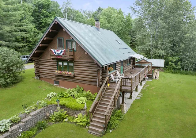 5th image of 226 East Colebrook Rd, Colebrook, NH 03576 | MLS# 5098203