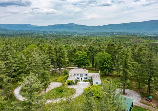 Homes for sale in Manchester, VT | 1613 West Rd, Manchester, VT 05255 | MLS# 5098207