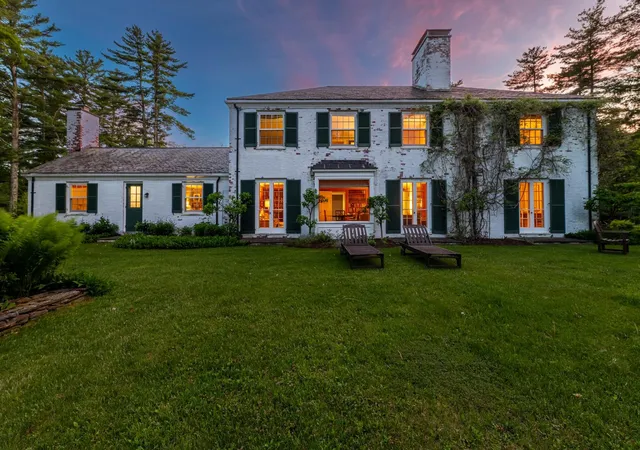 Homes for sale in Manchester, VT | 1613 West Rd, Manchester, VT 05255 | MLS# 5098207