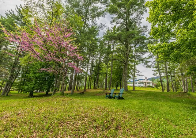 Homes for sale in Manchester, VT | 1613 West Rd, Manchester, VT 05255 | MLS# 5098207