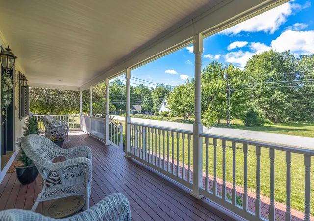 Homes for sale in Rochester, NH | 7 Lisa Ln, Rochester, NH 03868 | MLS# 5098217