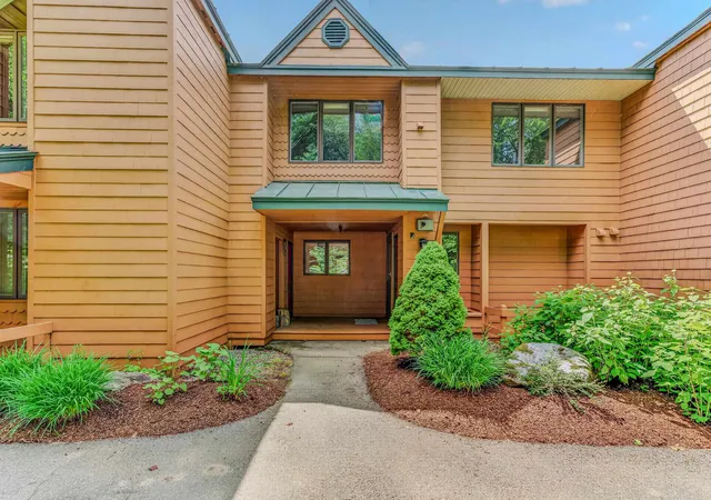 1st image of 72 Appleby Close #42, Carroll, NH 03575 | MLS# 5098225