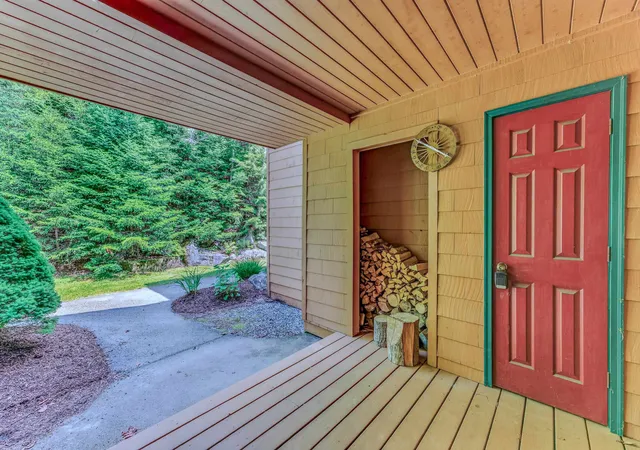 2nd image of 72 Appleby Close #42, Carroll, NH 03575 | MLS# 5098225
