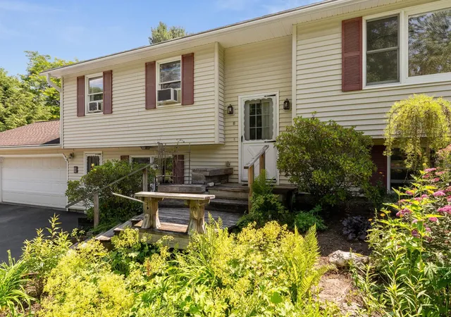 Homes for sale in Barre, VT | 11 Birchwood Park Dr, Barre, VT 05641 | MLS# 5098229