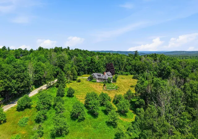 5th image of 29 Stiles Farm Rd, Wilton, NH 03086 | MLS# 5098242