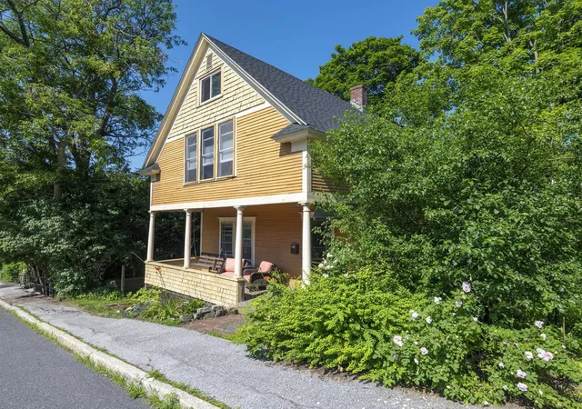 Homes for sale in Barre City, VT | 14 Sheridan St, Barre City, VT 05641 | MLS# 5098245