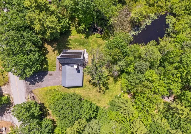 Homes for sale in Newport, NH | 105 East Mountain Rd, Newport, NH 03773 | MLS# 5098257