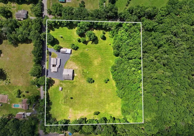2nd image of 300 Robbins Rd, Rindge, NH 03461 | MLS# 5098279
