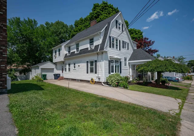 Homes for sale in Nashua, NH | 3 Pratt St, Nashua, NH 03060 | MLS# 5098281