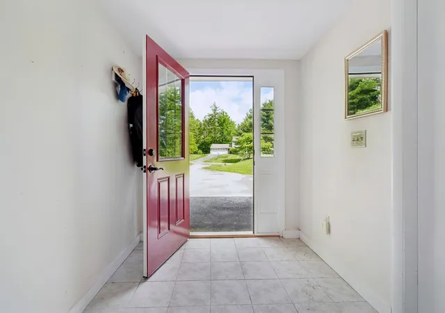 Homes for sale in Newbury, NH | 29 Blodgett Brook Rd, Newbury, NH 03255 | MLS# 5098283