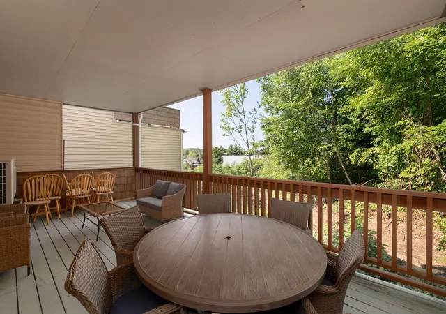 5th image of 109 Mountainside Dr #G-201/202, Stowe, VT 05672 | MLS# 5098286