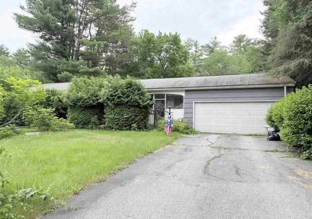 Homes for sale in Allenstown, NH | 65 River Rd, Allenstown, NH 03275 | MLS# 5098291