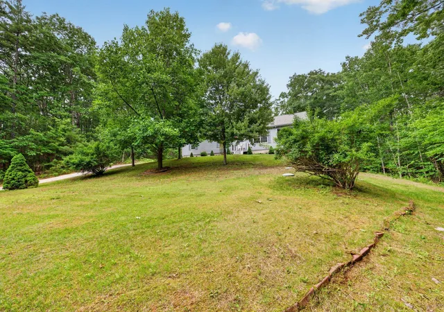 Homes for sale in Alton, NH | 148 Old Wolfeboro Rd, Alton, NH 03809 | MLS# 5098325